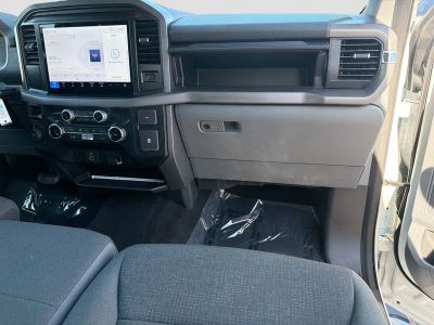 2025 Ford F-150 — photo 17 view