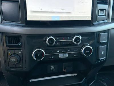 2025 Ford F-150 — photo 33 view