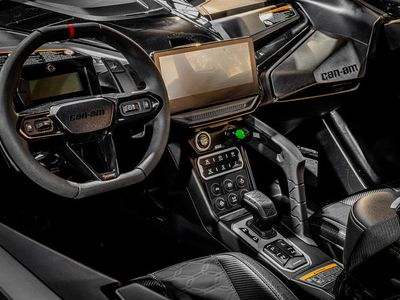 2025 Can-Am Maverick R Max X RS - Photo 18