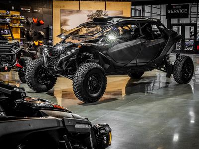 2025 Can-Am Maverick R Max X RS - Photo 28