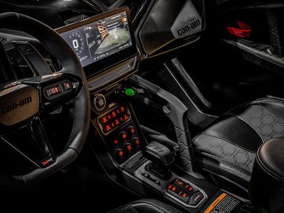 2025 Can-Am Maverick R Max X RS - Photo 19