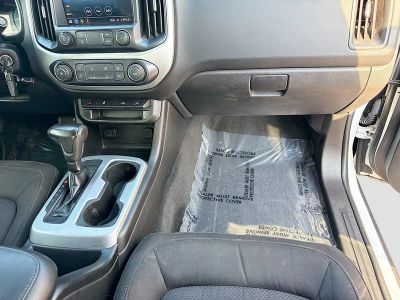 2021 Chevrolet Colorado — photo 17 view