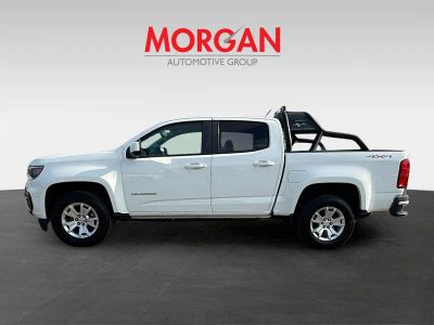 2021 Chevrolet Colorado — engine compartment view