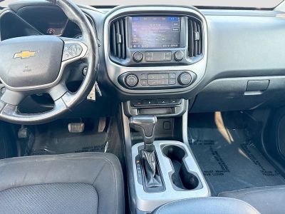 2021 Chevrolet Colorado — photo 18 view