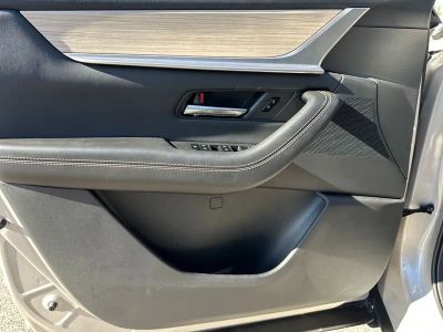 2025 Mazda CX-90 - Photo 28
