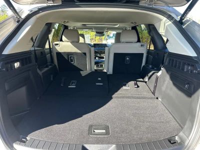 2025 Mazda CX-90 - Photo 33