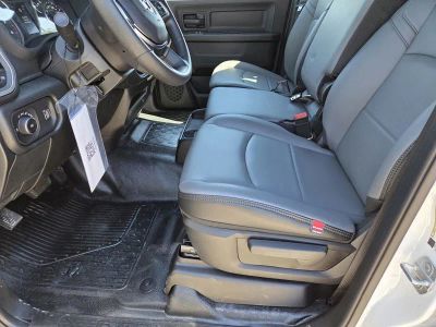 2026 Ram 3500 — photo 18 view