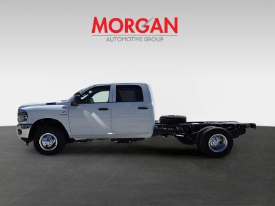 2026 Ram 3500 — photo 7 view