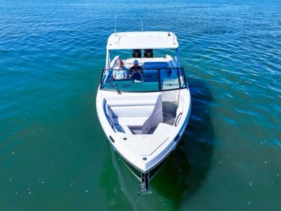 2024 Aviara AV32 Outboard - Photo 1