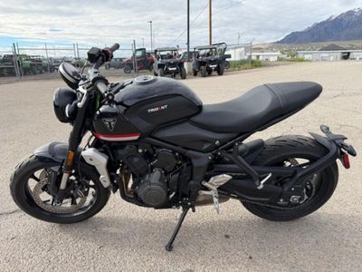 2022 Triumph Trident 660 Sapphire Black - Photo 2