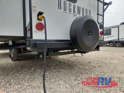 2025 Forest River RV Rockwood Ultra Lite - Photo 19