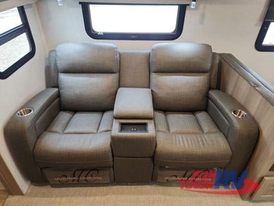 2025 Forest River RV Rockwood Ultra Lite - Photo 32