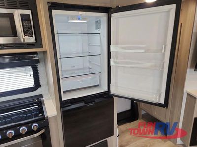 2025 Forest River RV Rockwood Ultra Lite - Photo 26