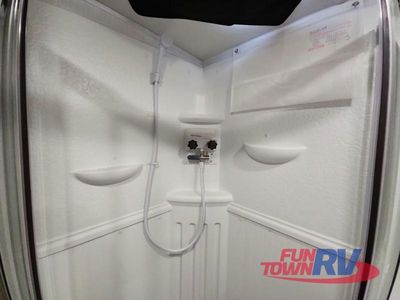 2025 Forest River RV Rockwood Ultra Lite - Photo 44