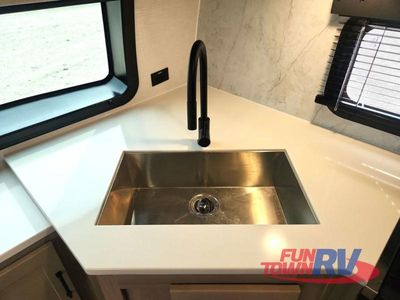 2025 Forest River RV Rockwood Ultra Lite - Photo 22
