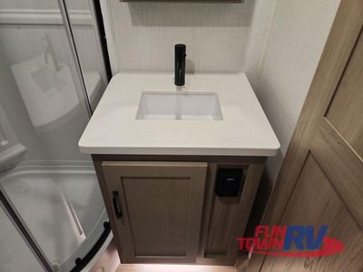 2025 Forest River RV Rockwood Ultra Lite - Photo 41