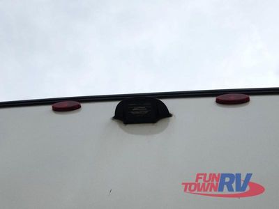 2025 Forest River RV Rockwood Ultra Lite - Photo 17