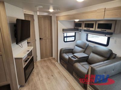 2025 Forest River RV Rockwood Ultra Lite - Photo 31