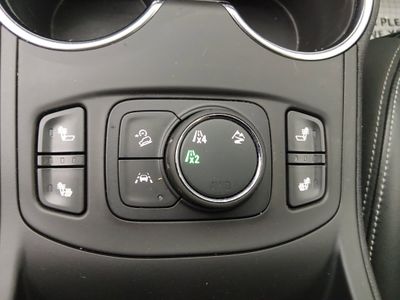 2024 GMC Terrain - Photo 19