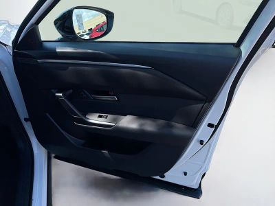 2026 Mazda CX-50 — photo 42 view