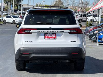 2026 Toyota Grand Highlander Hybrid - Photo 7