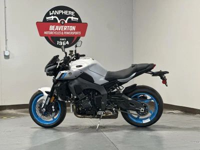 2026 Yamaha MT-10 - Photo 9
