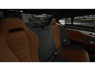 2026 BMW 8 Series — photo 12 view