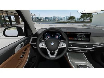 2026 BMW X7 xDrive40i — photo 13 view