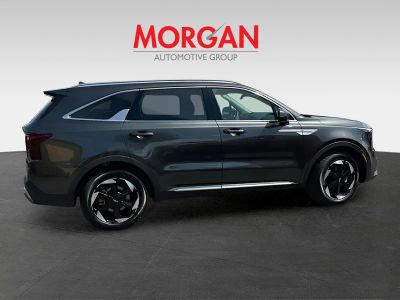2026 Kia Sorento Hybrid — photo 8 view