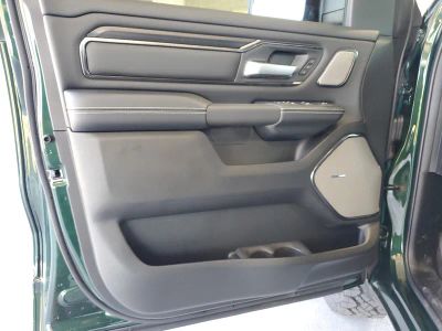 2026 Ram 1500 — photo 13 view