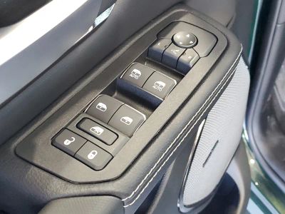 2026 Ram 1500 — photo 14 view