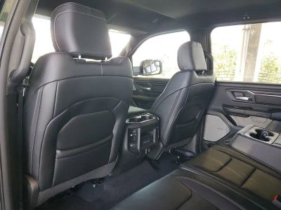 2026 Ram 1500 — photo 9 view