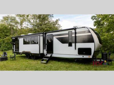 2027 Forest River RV Vibe — front three-quarter view