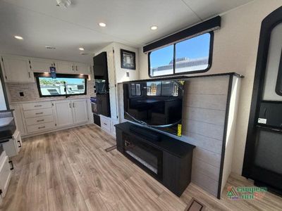 2026 Venture RV SportTrek - Photo 9