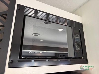 2026 Venture RV SportTrek - Photo 18
