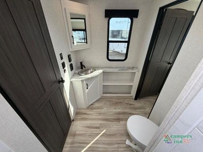 2026 Venture RV SportTrek - Photo 33
