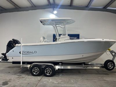 2026 Robalo R230 - Photo 2