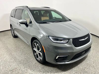 2023 Chrysler Pacifica — interior view