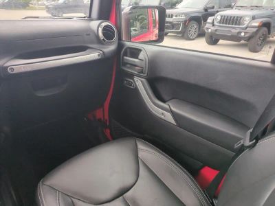 2017 Jeep Wrangler — photo 17 view