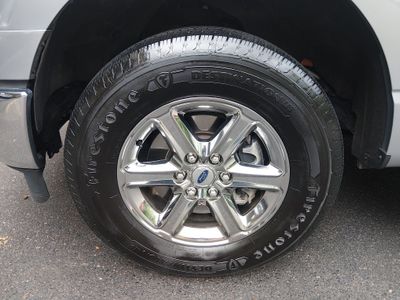 2024 Ford F-150 — photo 11 view