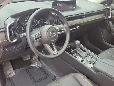 2025 Mazda CX-50 Hybrid — photo 17 view