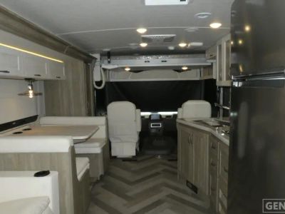 2026 Winnebago Adventurer - Photo 6
