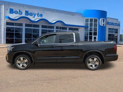2026 Honda Ridgeline — photo 8 view