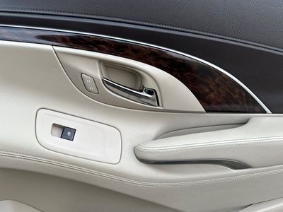 2016 Buick LaCrosse - Photo 18