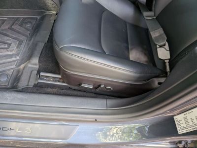 2022 Tesla Model 3 - Photo 12