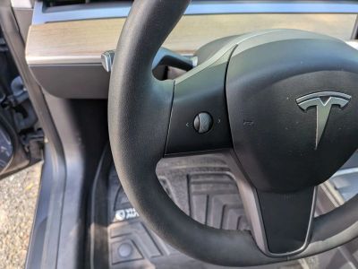 2022 Tesla Model 3 - Photo 13