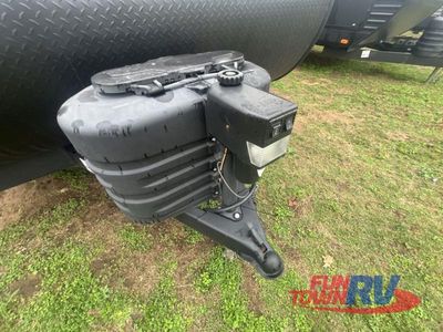 2024 Forest River RV Wildwood X-Lite - Photo 8