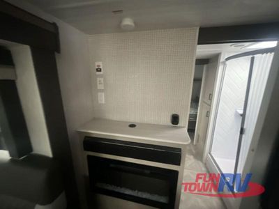 2024 Forest River RV Wildwood X-Lite - Photo 26