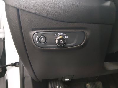 2024 Chevrolet Equinox — photo 13 view