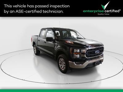 2023 Ford F-150 XLT 4WD SuperCrew 5.5' Box — front three-quarter view